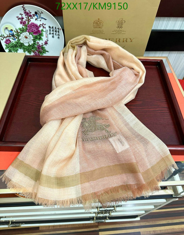 Scarf-Burberry Code: KM9150 $: 72USD