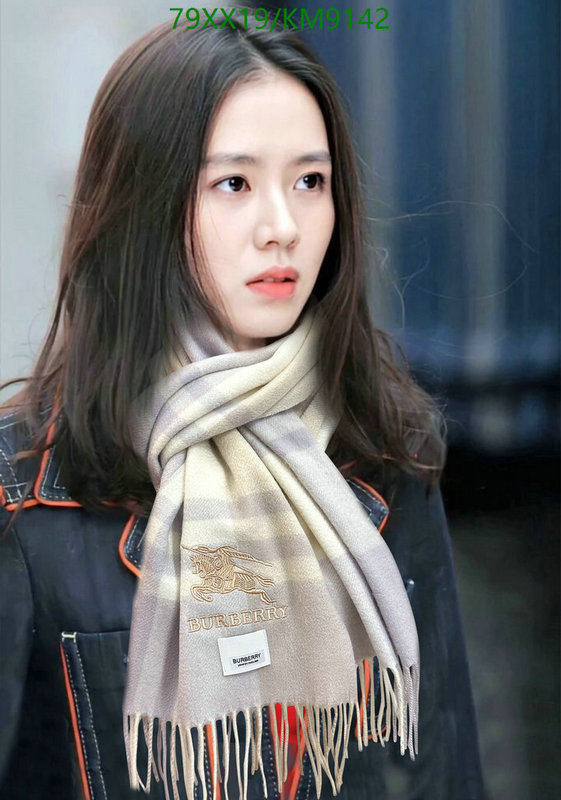 Scarf-Burberry Code: KM9142 $: 79USD