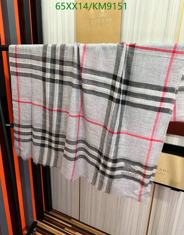 Scarf-Burberry Code: KM9151 $: 65USD