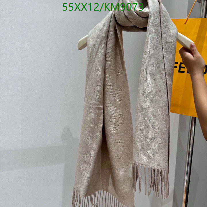 Scarf-Fendi Code: KM9073 $: 55USD