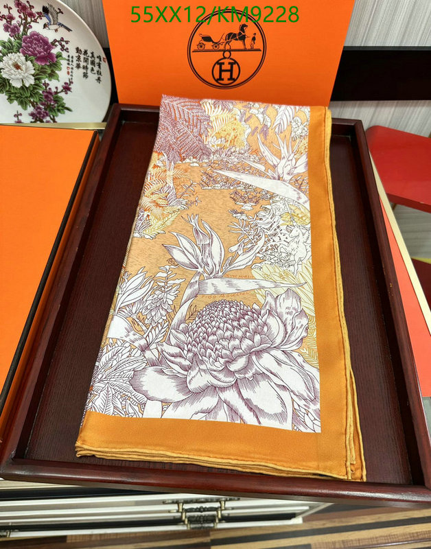 Scarf-Hermes Code: KM9228 $: 55USD