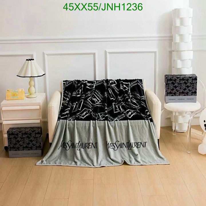 Blanket SALE Code: JNH1236