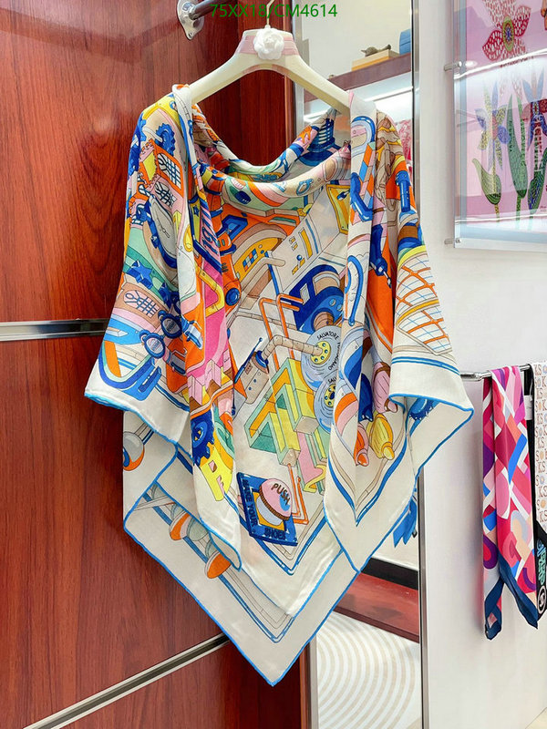 Scarf-Ferragamo Code: CM4614 $: 75USD