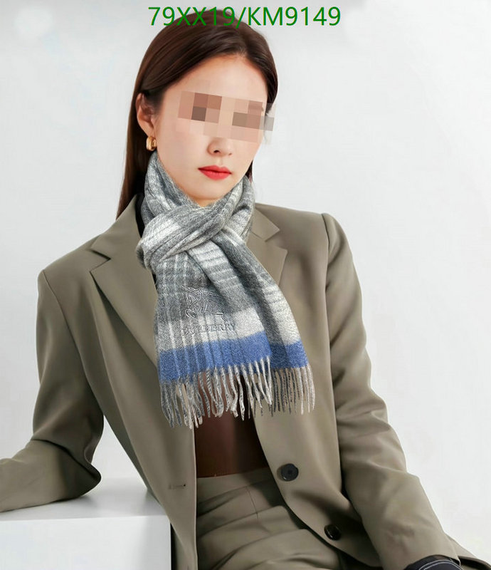 Scarf-Burberry Code: KM9149 $: 79USD