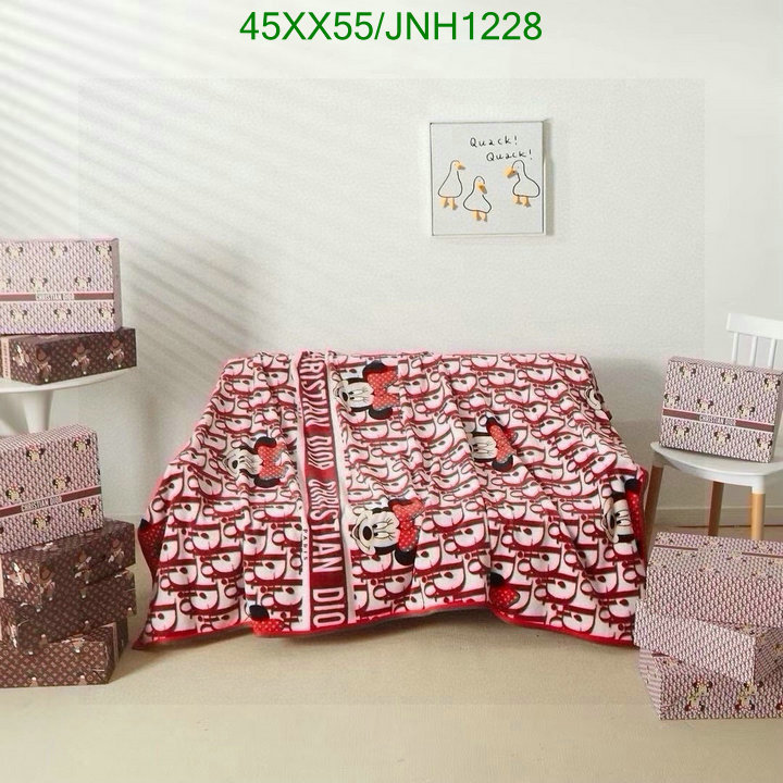 Blanket SALE Code: JNH1228