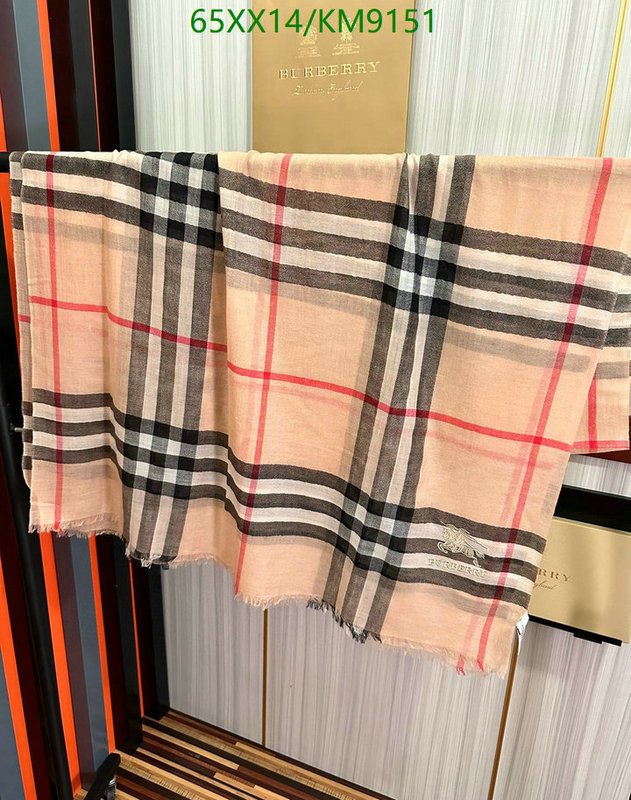 Scarf-Burberry Code: KM9151 $: 65USD