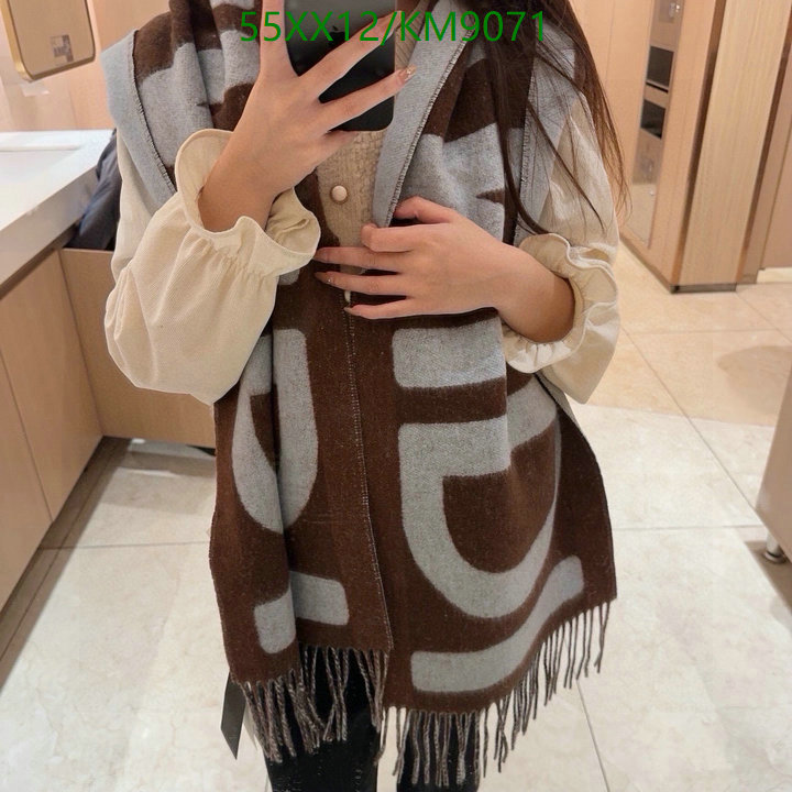 Scarf-Fendi Code: KM9071 $: 55USD