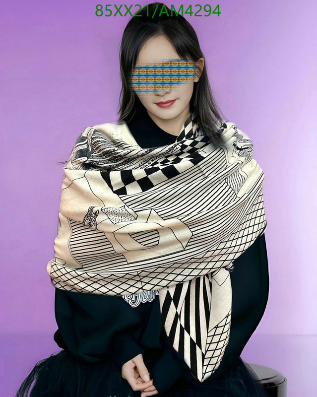 Scarf-Hermes Code: AM4294 $: 85USD