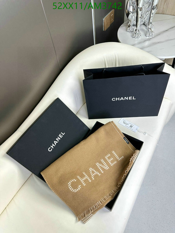 Scarf-Chanel Code: AM3742 $: 52USD