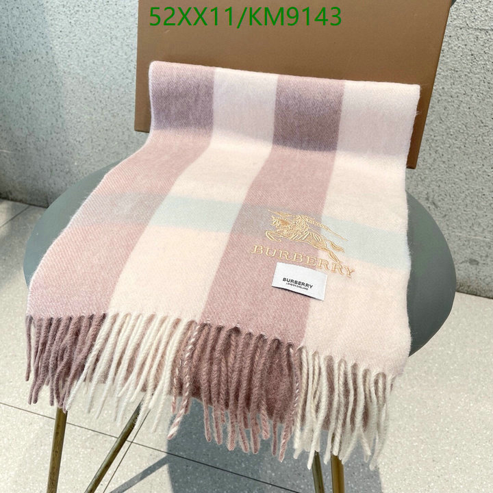 Scarf-Burberry Code: KM9143 $: 52USD