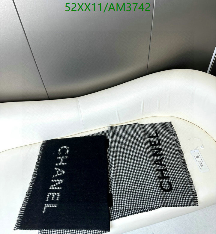 Scarf-Chanel Code: AM3742 $: 52USD