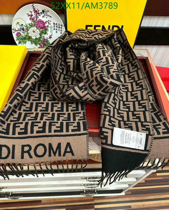 Scarf-Fendi Code: AM3789 $: 52USD