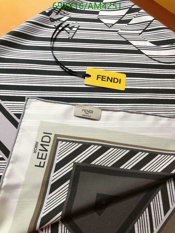 Scarf-Fendi Code: AM4251 $: 69USD