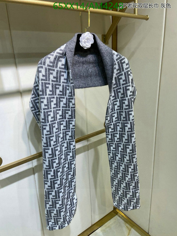 Scarf-Fendi Code: AM4248 $: 65USD