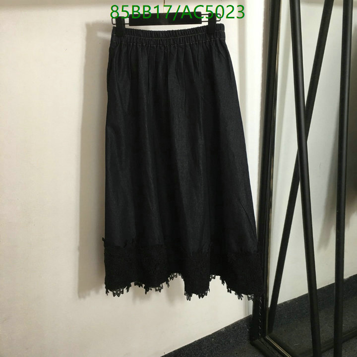 Clothing-Valentino Code: AC5023 $: 85USD