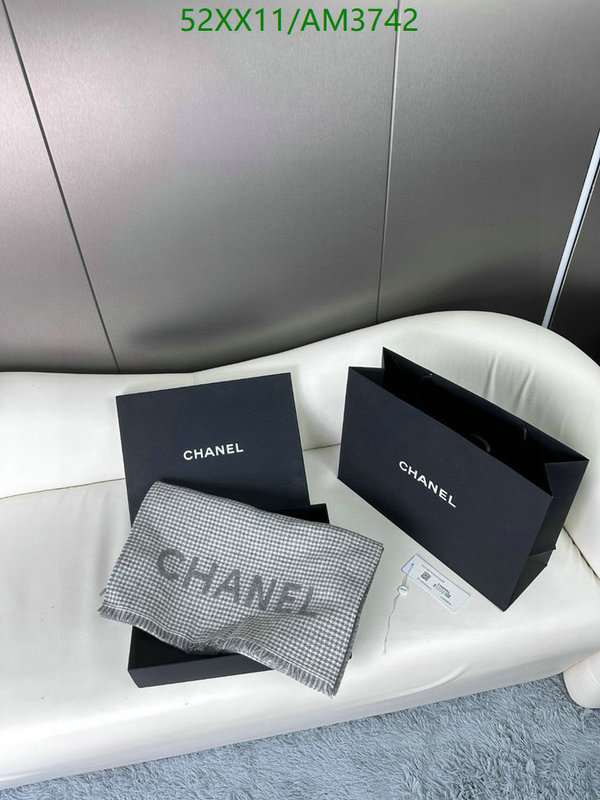 Scarf-Chanel Code: AM3742 $: 52USD