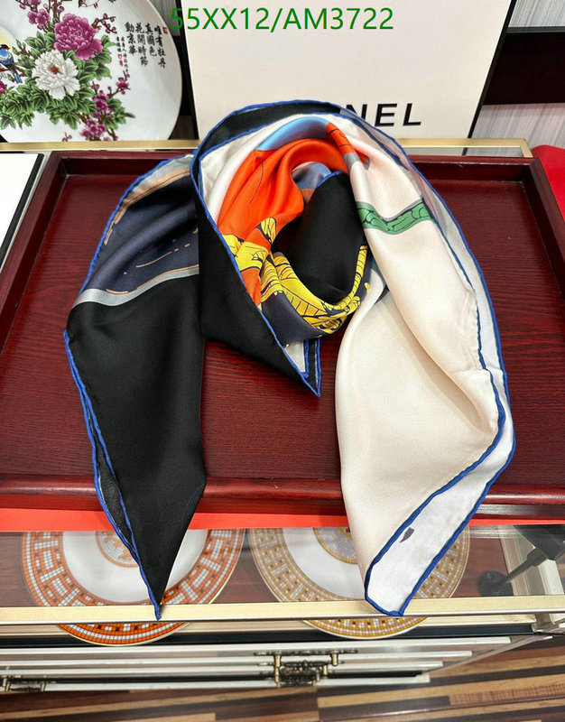 Scarf-Chanel Code: AM3722 $: 55USD