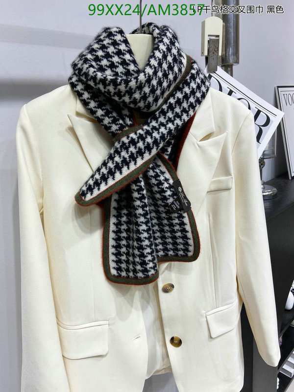 Scarf-Loro Piana Code: AM3857 $: 99USD