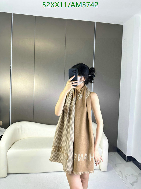 Scarf-Chanel Code: AM3742 $: 52USD