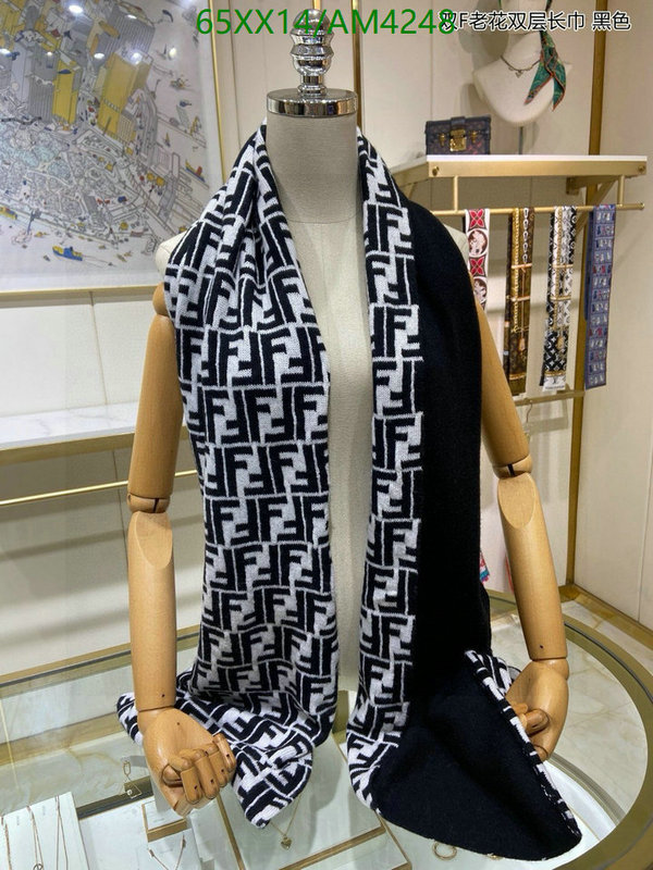 Scarf-Fendi Code: AM4248 $: 65USD