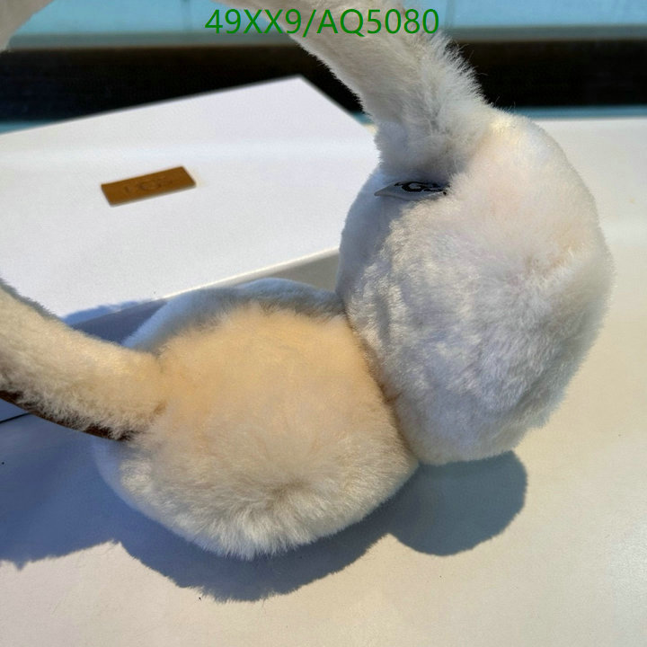 Warm Earmuffs- Code: AQ5080 $: 49USD