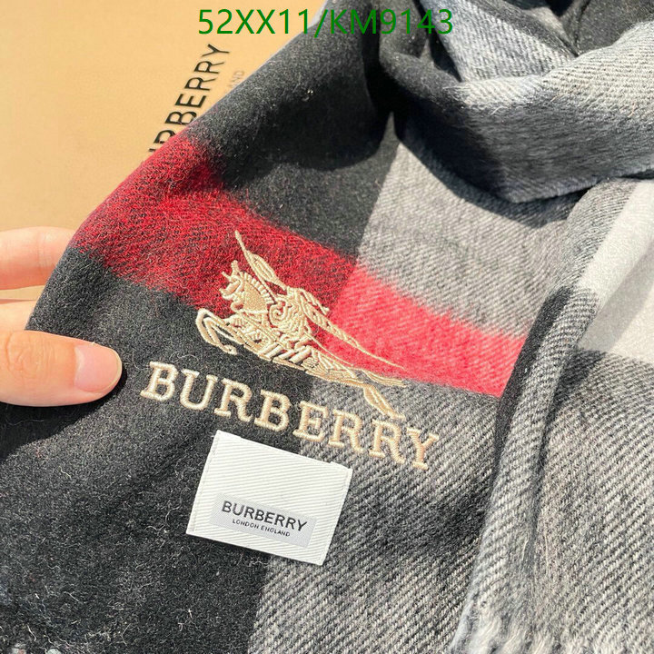 Scarf-Burberry Code: KM9143 $: 52USD