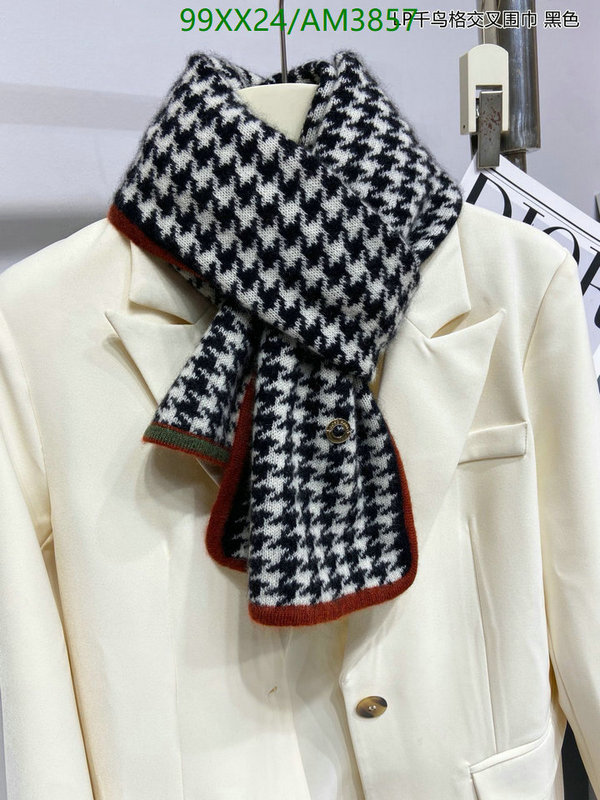 Scarf-Loro Piana Code: AM3857 $: 99USD