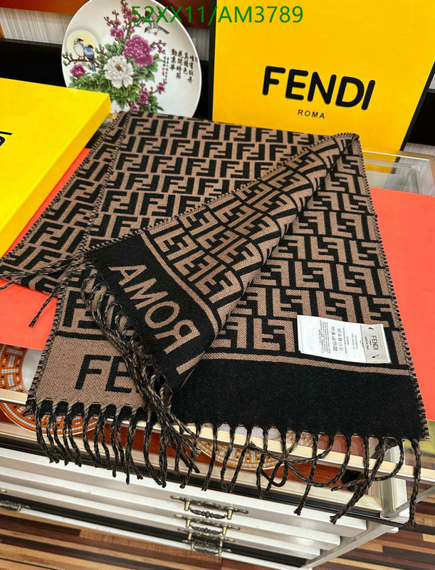 Scarf-Fendi Code: AM3789 $: 52USD