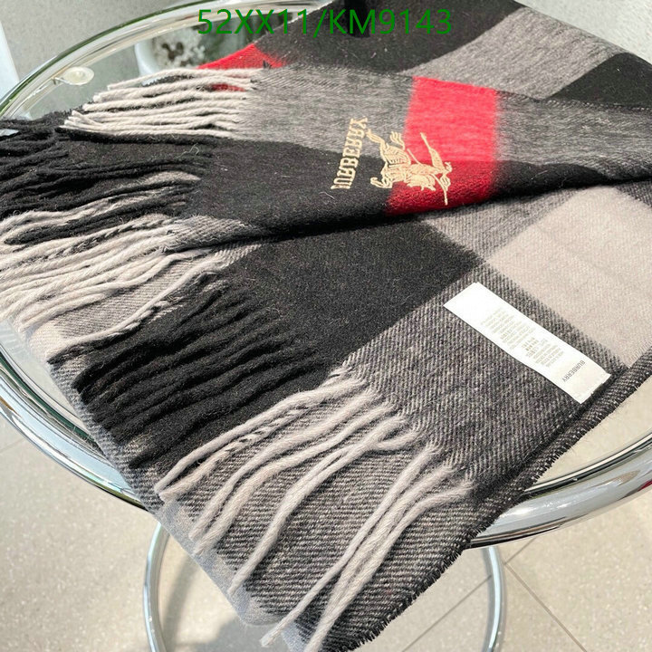 Scarf-Burberry Code: KM9143 $: 52USD