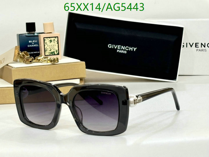 Glasses-Givenchy Code: AG5443 $: 65USD