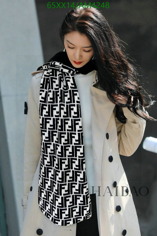 Scarf-Fendi Code: AM4248 $: 65USD