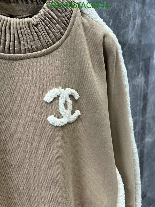 Clothing-Chanel Code: AC6744 $: 169USD