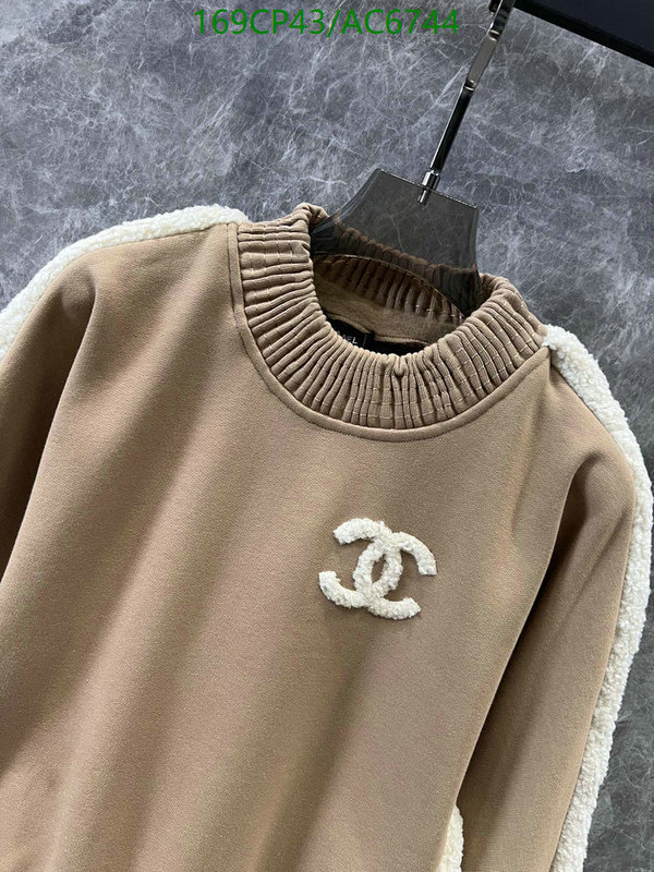 Clothing-Chanel Code: AC6744 $: 169USD