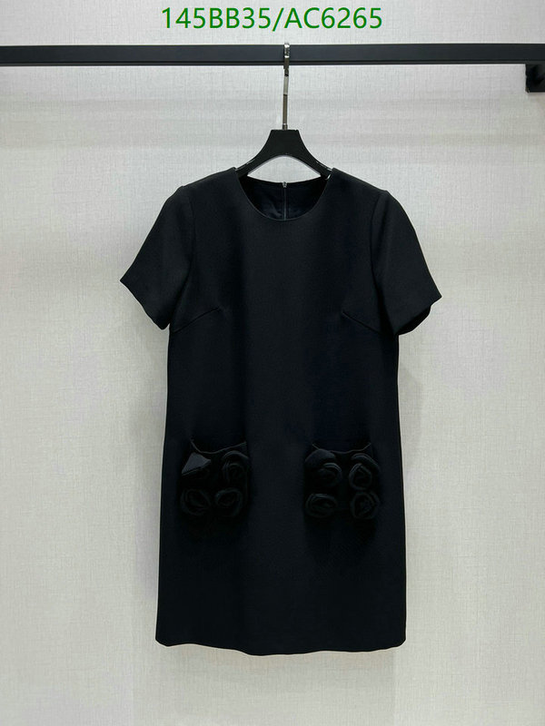 Clothing-Valentino Code: AC6265 $: 145USD