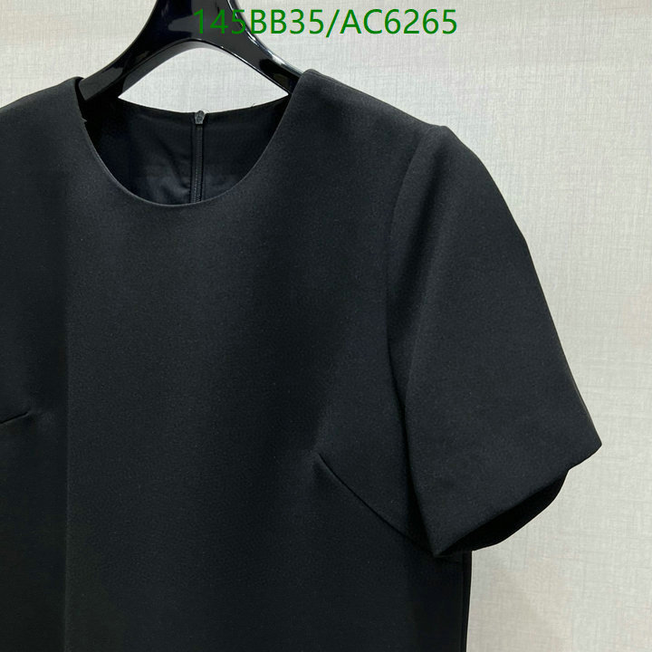 Clothing-Valentino Code: AC6265 $: 145USD