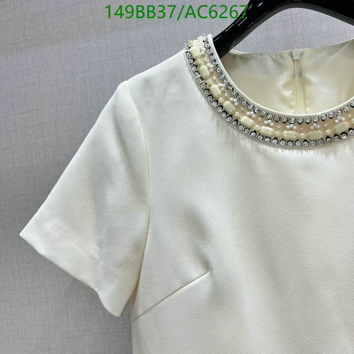 Clothing-Valentino Code: AC6267 $: 149USD