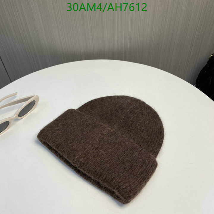 Cap-(Hat)-Celine Code: AH7612 $: 30USD