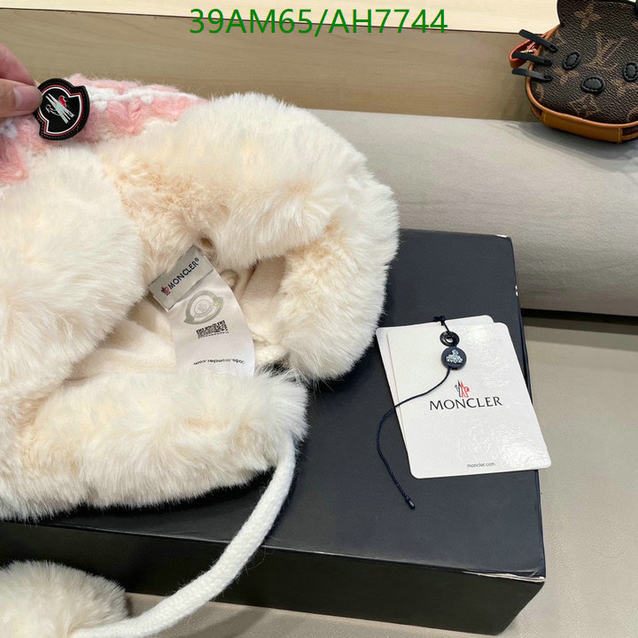 Cap-(Hat)-Moncler Code: AH7744 $: 39USD