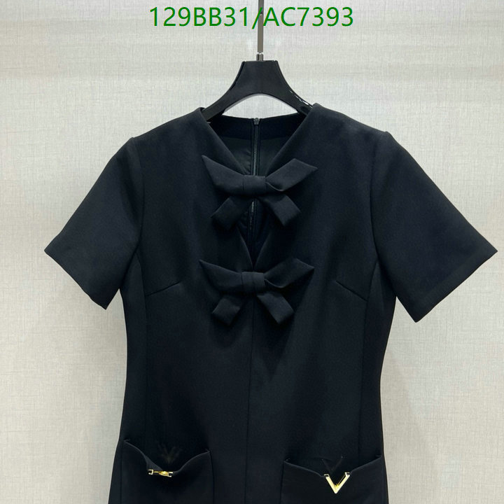 Clothing-Valentino Code: AC7393 $: 129USD