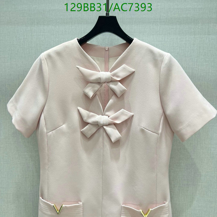 Clothing-Valentino Code: AC7393 $: 129USD