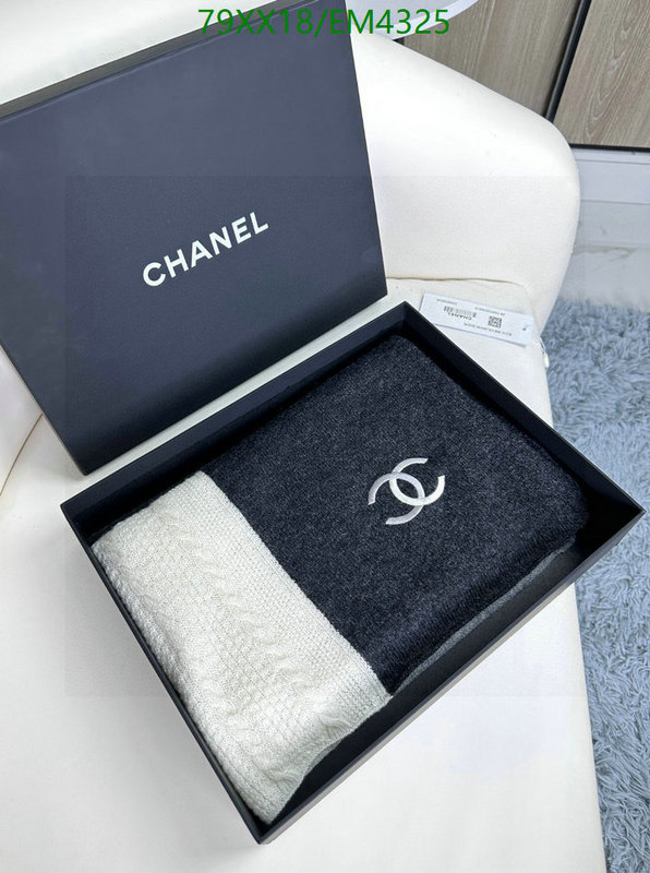 Scarf-Chanel Code: EM4325 $: 79USD