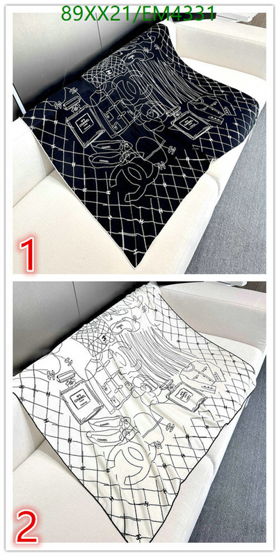 Scarf-Chanel Code: EM4331 $: 89USD
