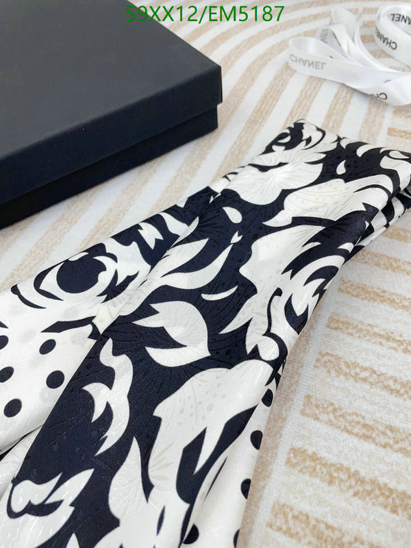 Scarf-Chanel Code: EM5187 $: 59USD