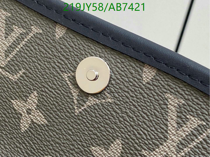 LV Bag-(Mirror)-Pochette MTis- Code: AB7421