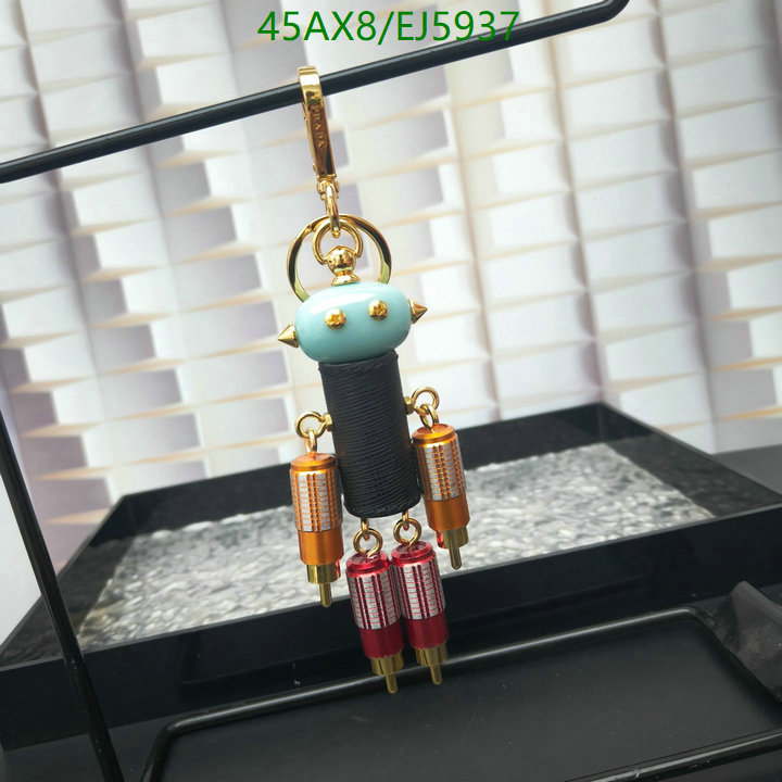 Key pendant-Prada Code: EJ5937 $: 45USD