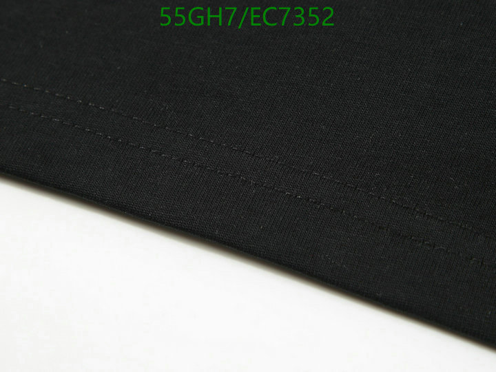 Clothing-Dior Code: EC7352 $: 55USD
