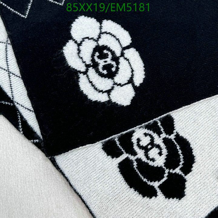 Scarf-Chanel Code: EM5181 $: 85USD