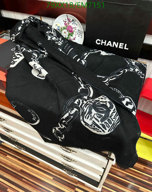 Scarf-Chanel Code: EM7151 $: 79USD