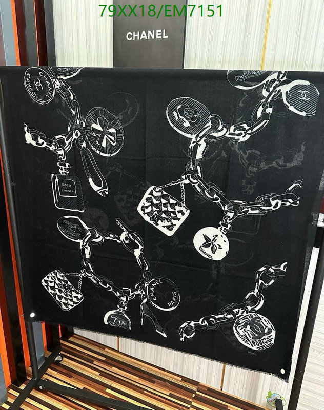 Scarf-Chanel Code: EM7151 $: 79USD