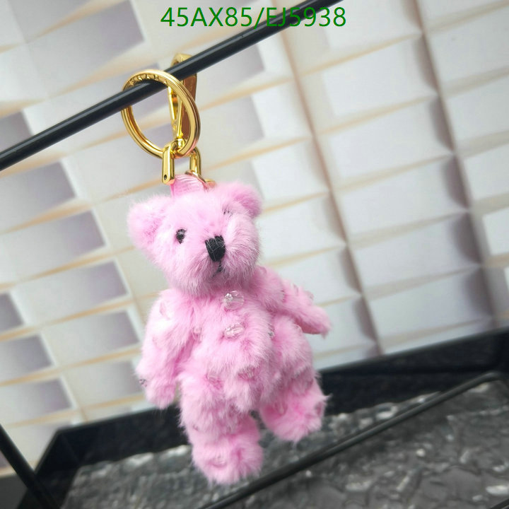 Key pendant-Prada Code: EJ5938 $: 45USD